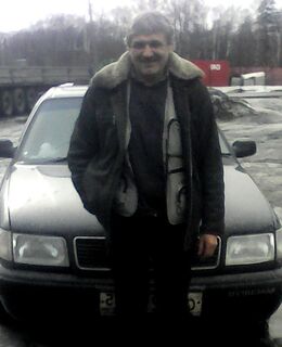 Анатолий Угловский