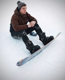 Денис Макаров